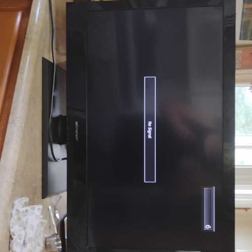 Emerson 32in lcd flat - emerson,